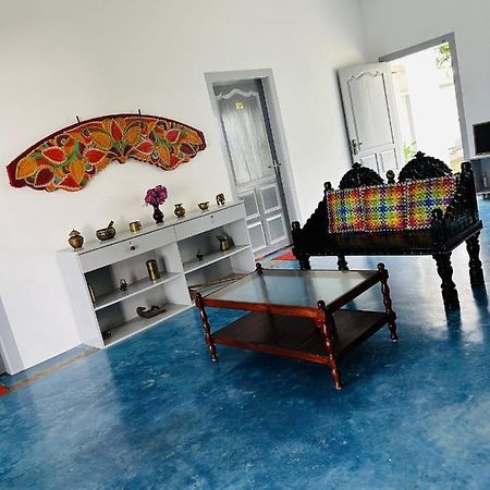 Chameleon Beach Resort, Cherai Kochi Exterior photo